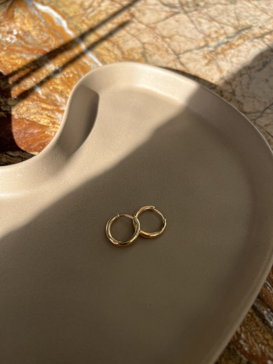 Round Huggie Earrings (9ct Gold)